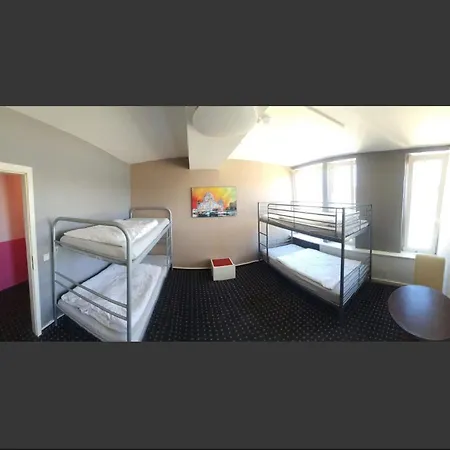 Isas Hostel-2